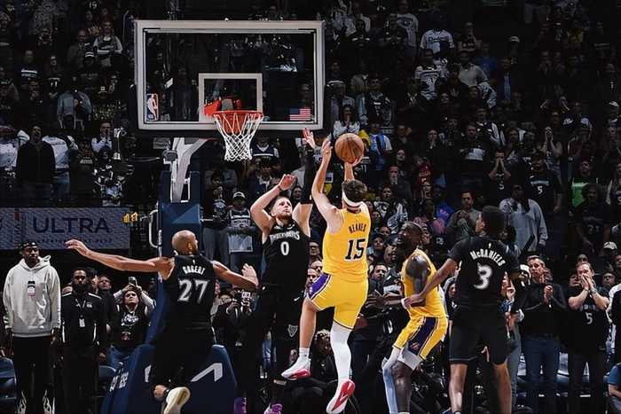 里夫斯季后赛能否逆袭？数据证明他已具备硬仗